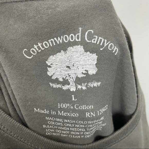 RealTree Gray Pink Graphic Tshirt NWT Womans Size Large country outdoors - Picture 5 of 5